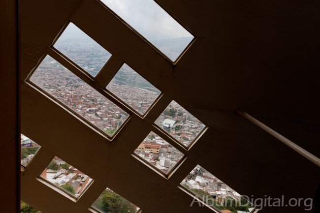 Vista de Medellin desde la Biblioteca Espaa