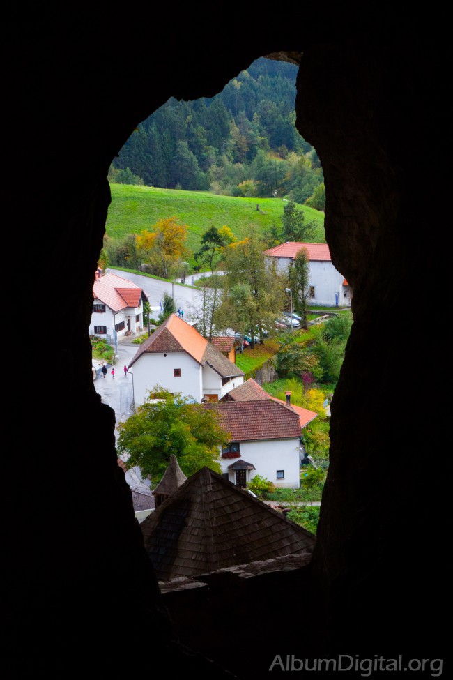 Vista desde la ventana de la cueva